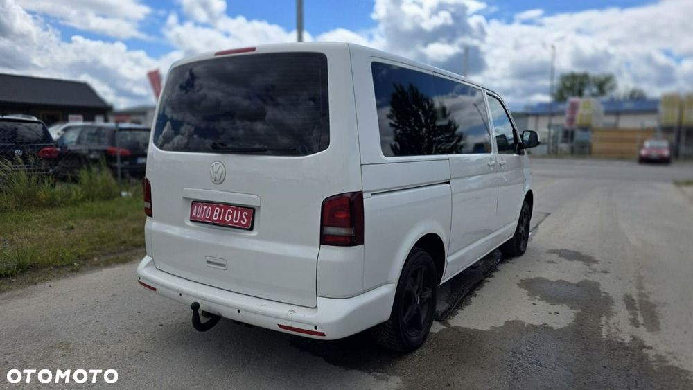Volkswagen Transporter - 9