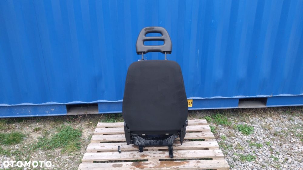 FOTEL KIEROWCY PNEUMATYCZNY EUROPA POMPOWANY IVECO DAILY 01- NO 126/181 - 3