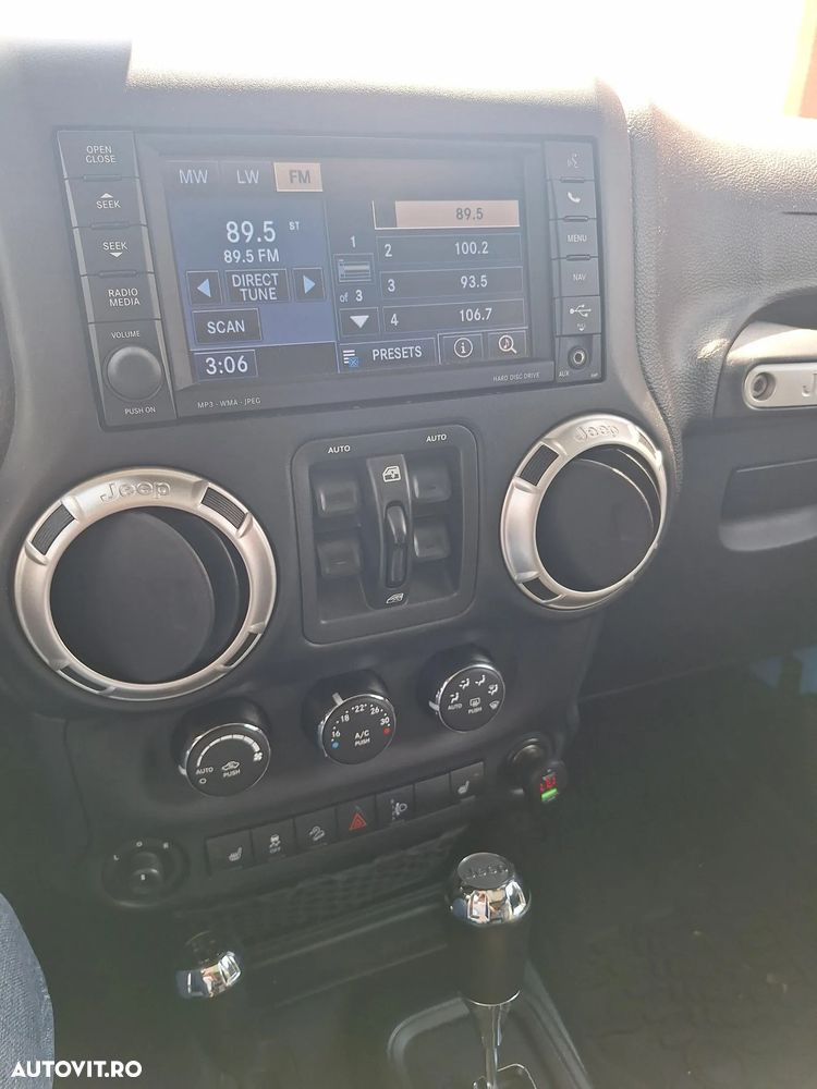 Jeep Wrangler Unlimited 2.8 CRD AT Rubicon - 21