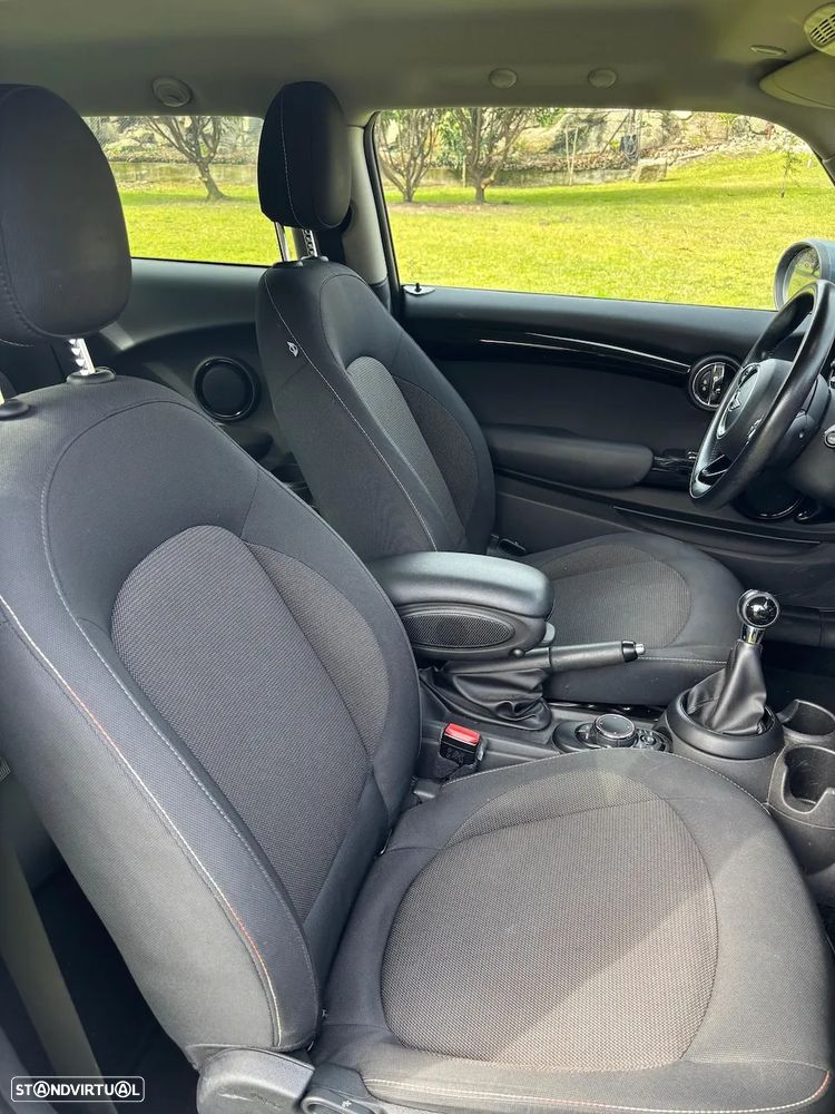 MINI 3 Portas One D Metropolitan - 9