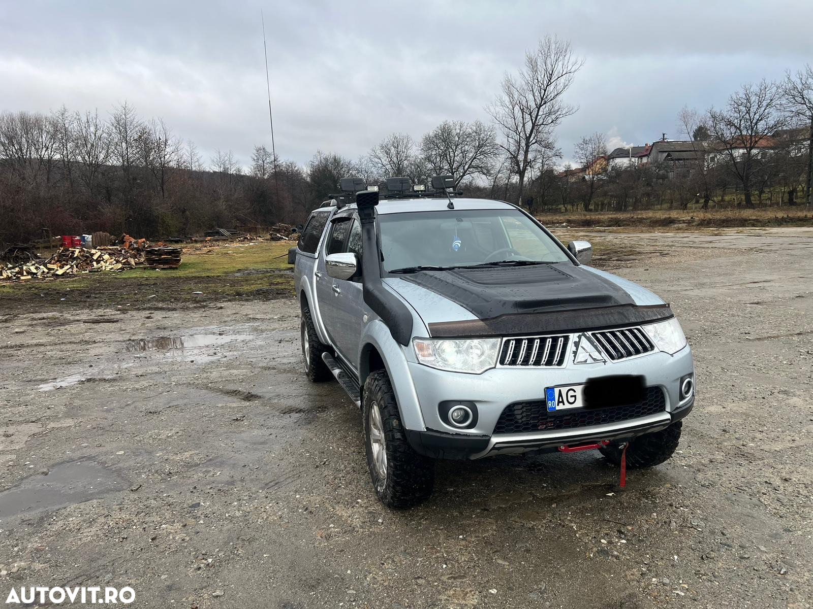 Mitsubishi L200 - 2