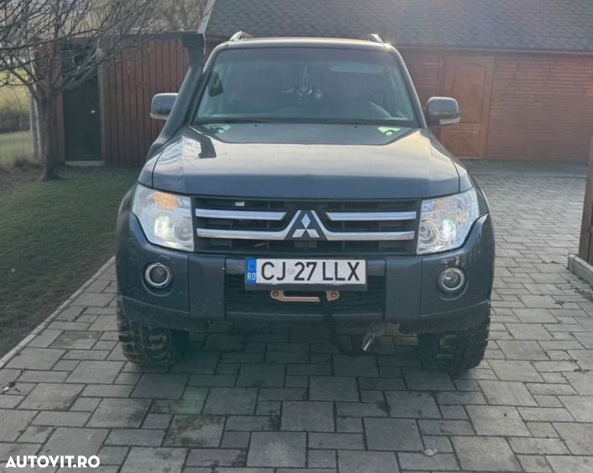 Mitsubishi Pajero 3.2 DI-D Automatik Top - 1