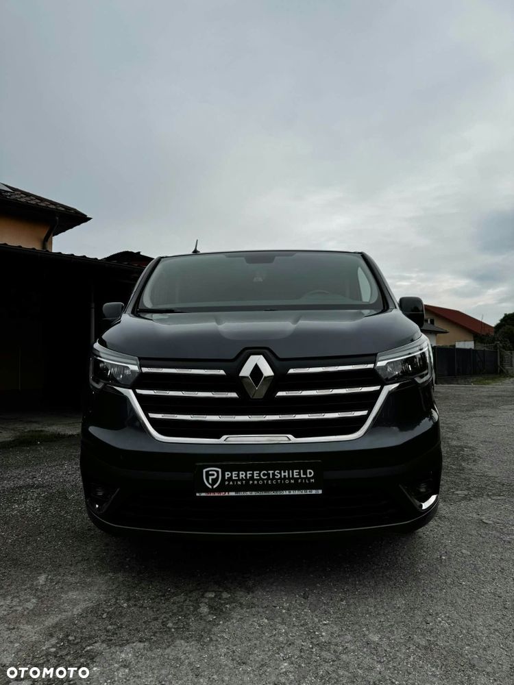 Renault Trafic 2021 photo 2