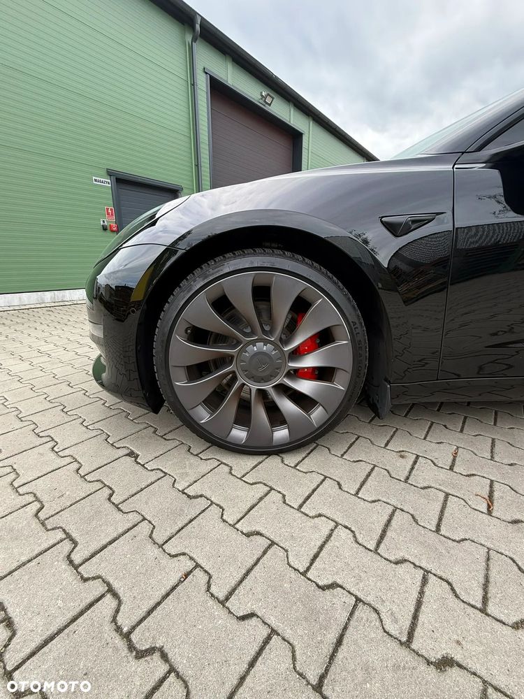 Tesla Model 3 - 26