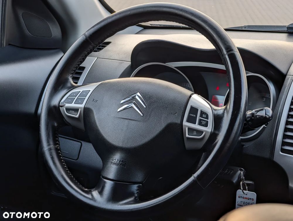 Citroën C-Crosser 2.2 HDi Exclusive - 24