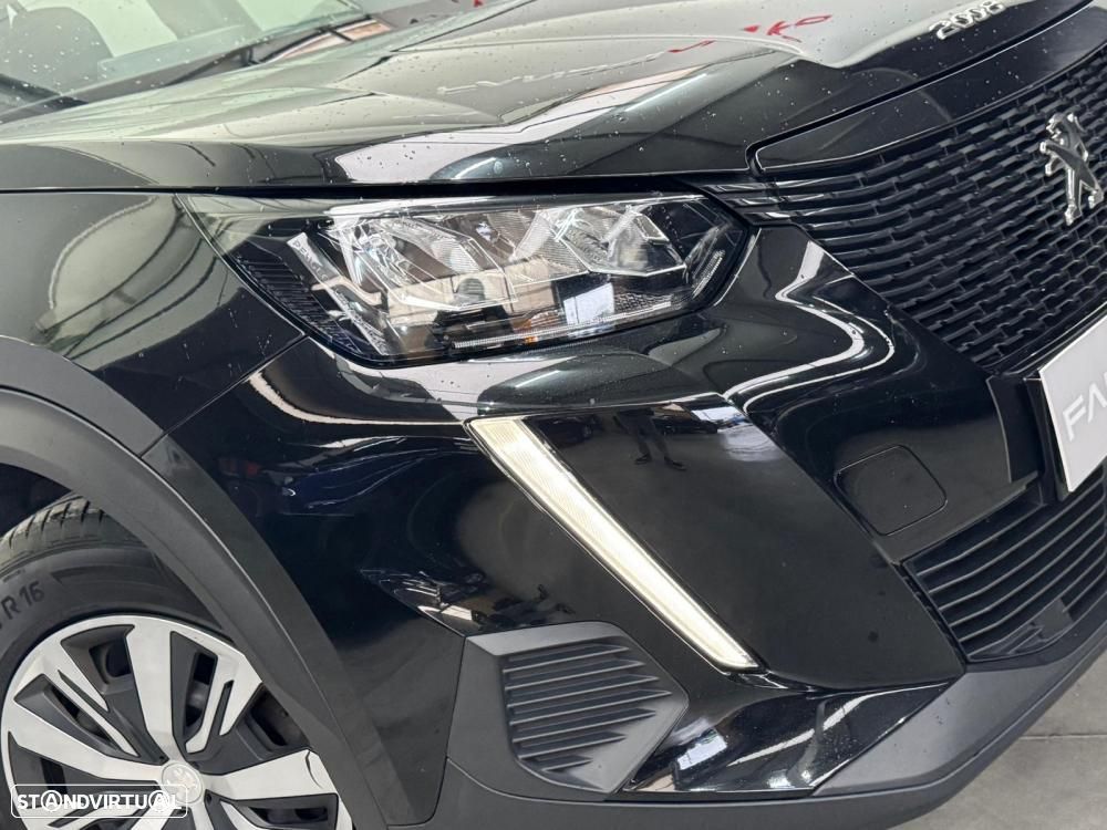 Peugeot 2008 1.2 PureTech Active Pack - 4