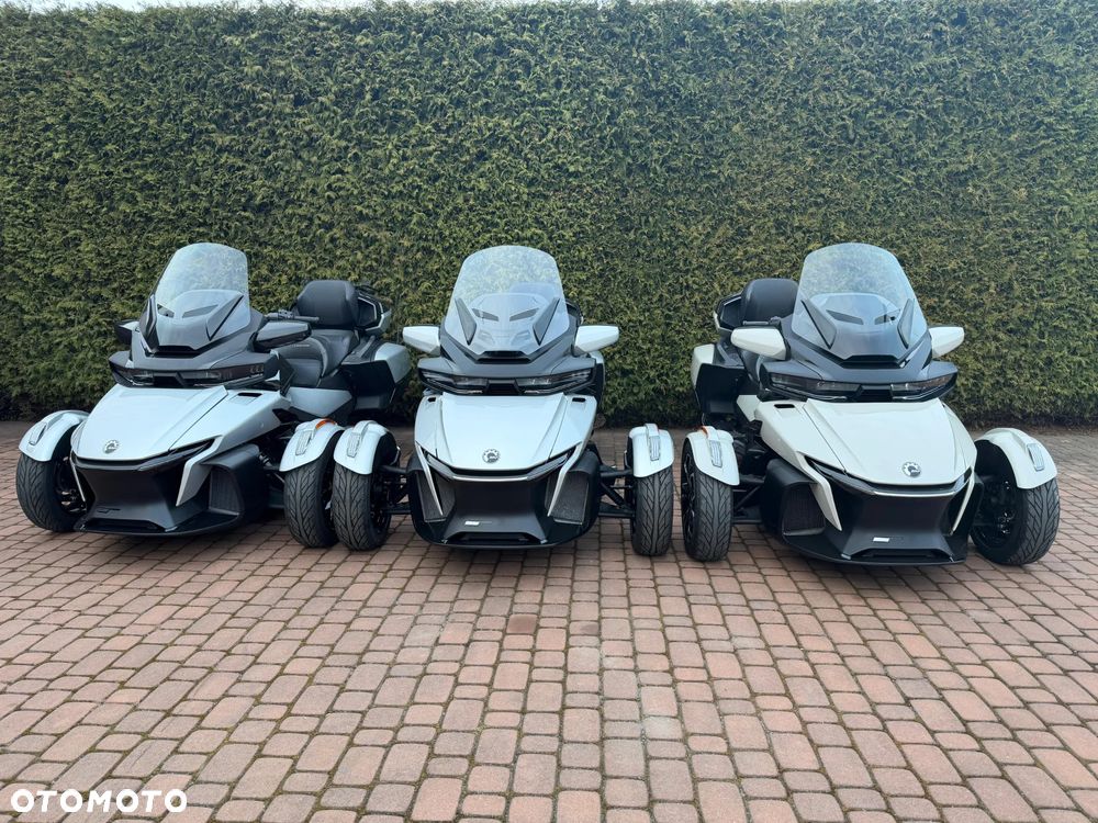 Can-Am Spyder - 6