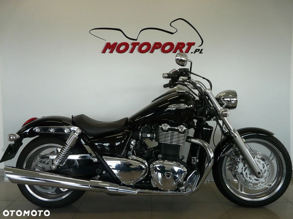 Triumph Thunderbird - 1