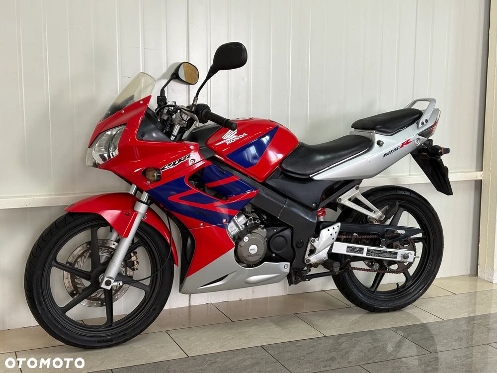 Honda CBR - 8