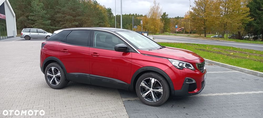 Peugeot 3008 1.6 PureTech GPF Allure S&S EAT8 - 1