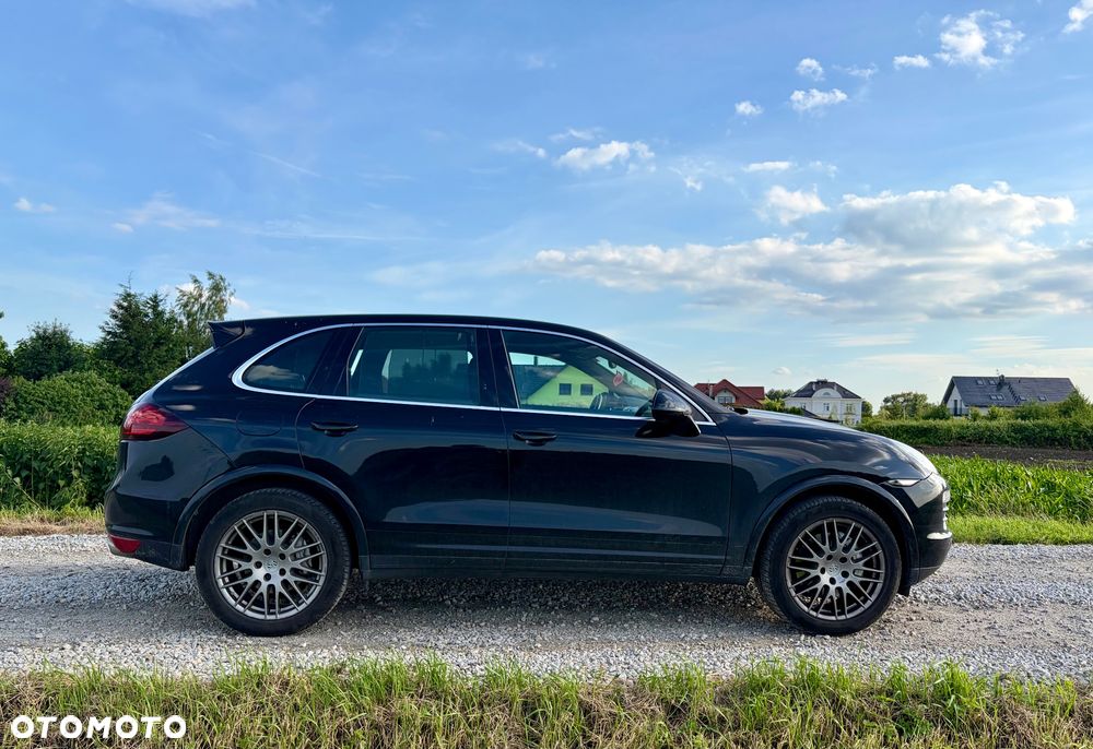 Porsche Cayenne S - 4