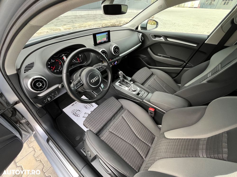 Audi A3 1.6 TDI Sportback S tronic sport - 18