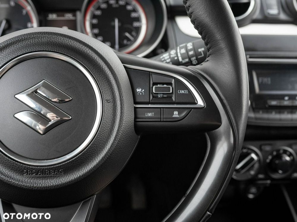 Suzuki Swift - 15