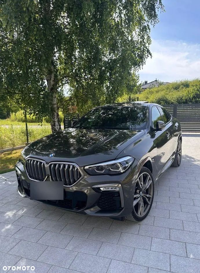 BMW X6M - 16