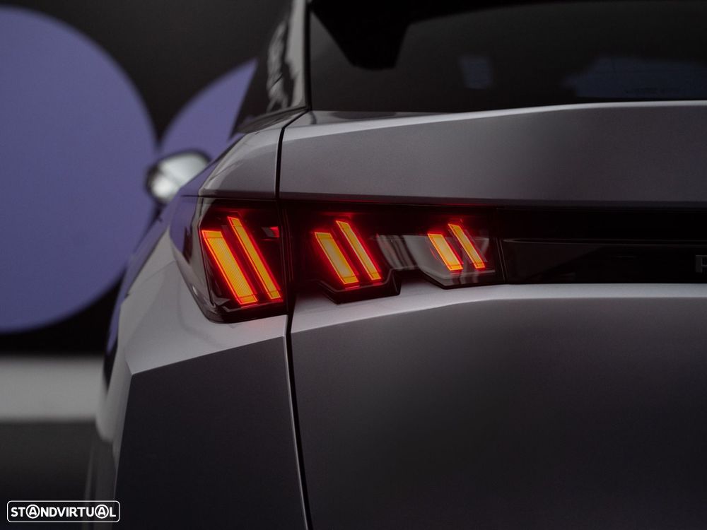 Peugeot E-3008 73 kWh Allure - 11
