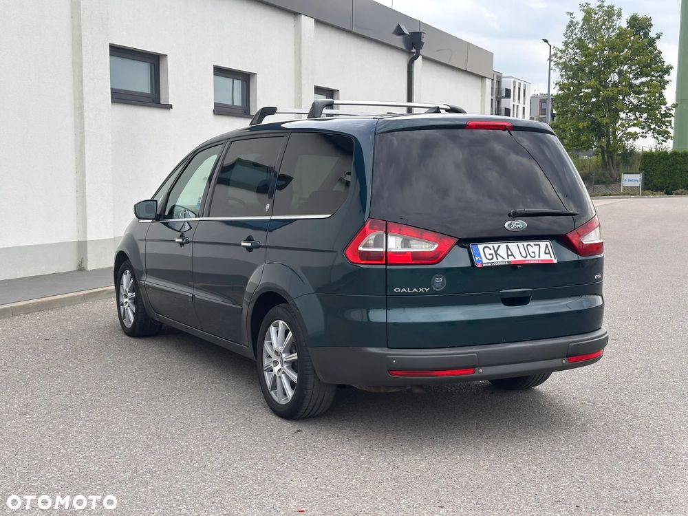 Ford Galaxy 2.0 TDCi Ghia - 8