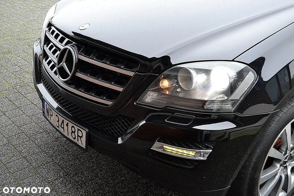 Mercedes-Benz ML - 12