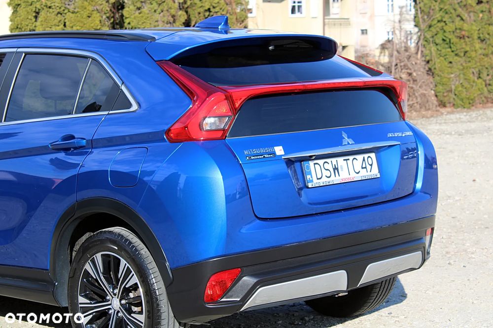 Mitsubishi Eclipse Cross - 13