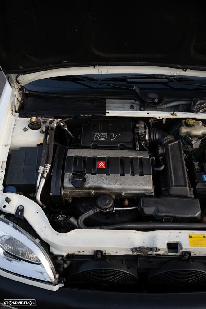 Citroën Saxo 1.6i 16V Cup - 9