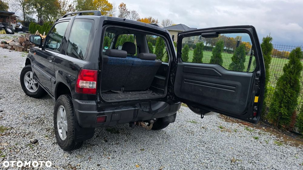 Mitsubishi Pajero Pinin 1.8 - 4