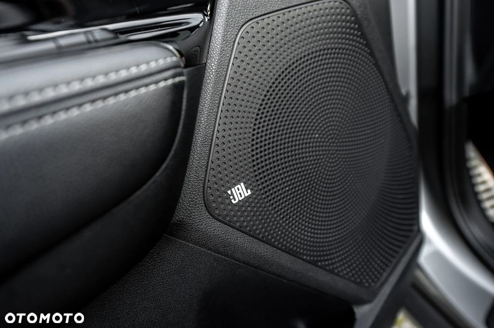 Kia Niro 1.6 GDI HEV 2WD OPF Edition 7 - 26