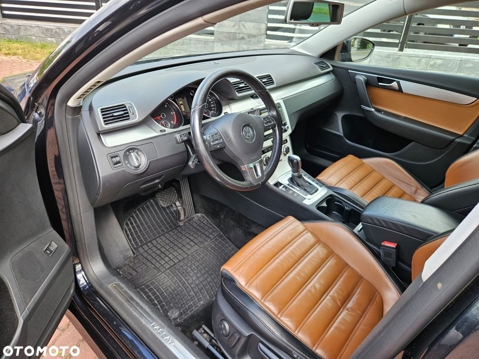 Volkswagen Passat 2.0 TDI Highline DSG - 22