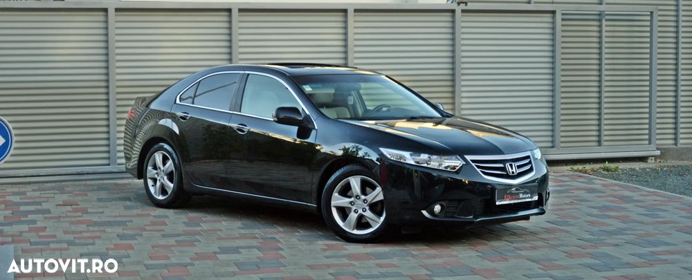 Honda Accord 2.2 i-DTEC AT Executive Navi - 13