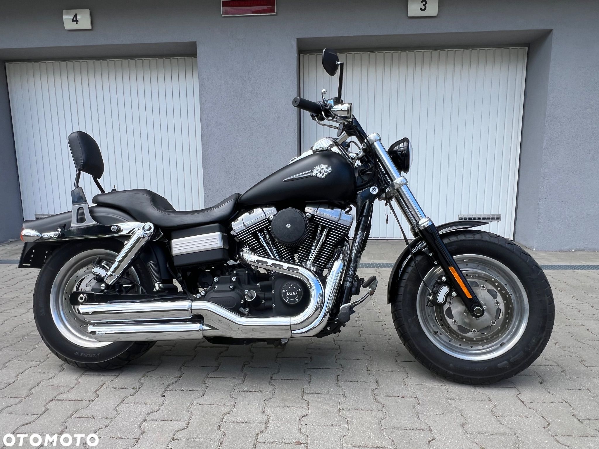 Harley-Davidson Dyna Fat Bob - 1