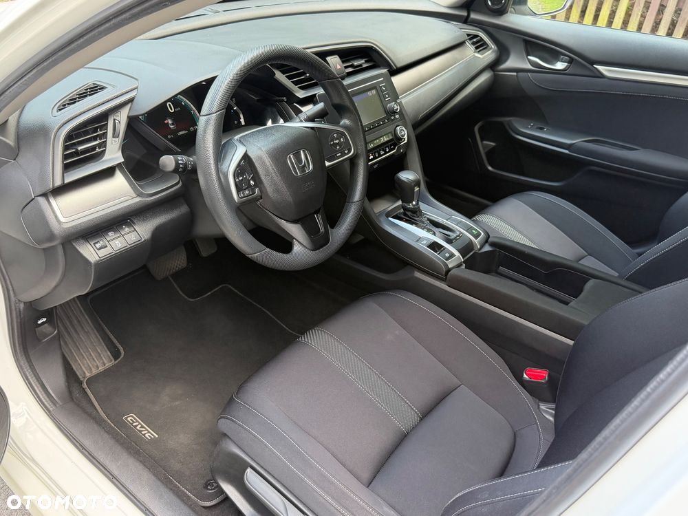 Honda Civic 1.5 i-VTEC Turbo CVT Elegance - 7
