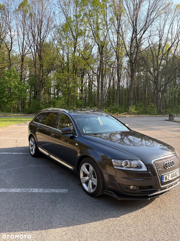 Audi A6 Allroad - 12