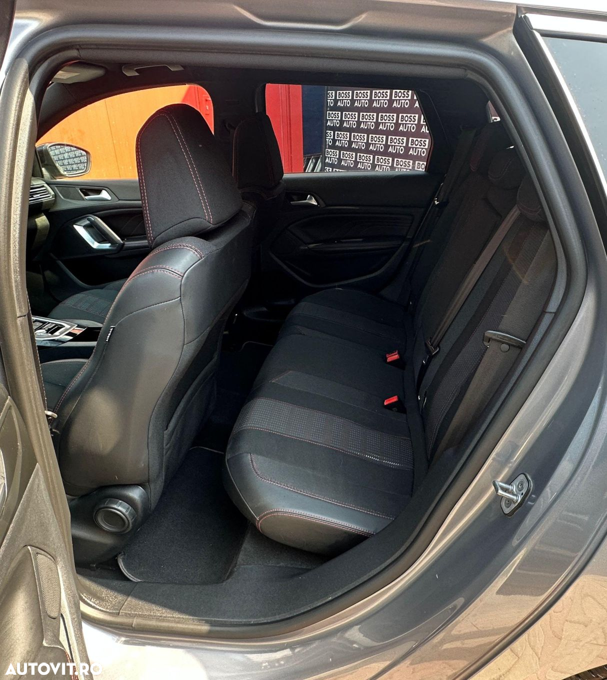 Peugeot 308 - 9