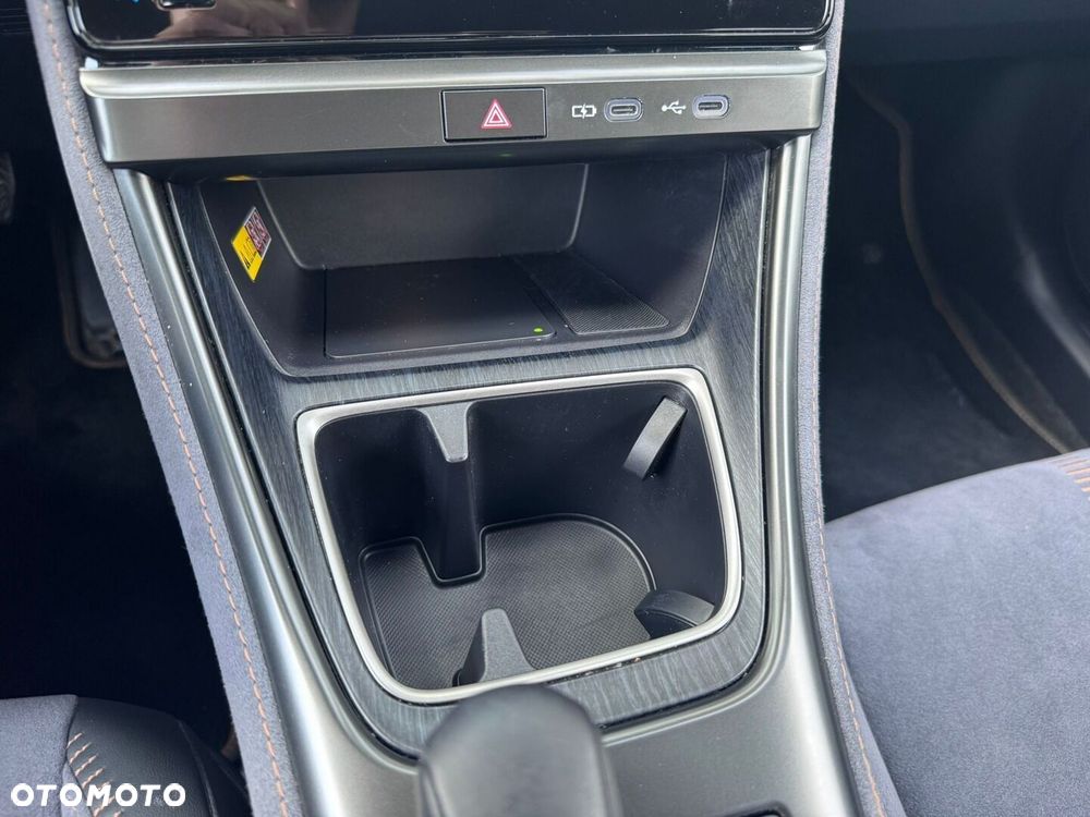 Lexus LBX 1.5 Hybrid Cool - 30