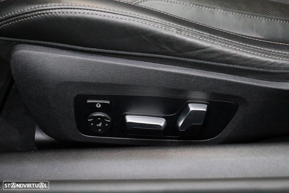 BMW 840 d xDrive Pack M - 12