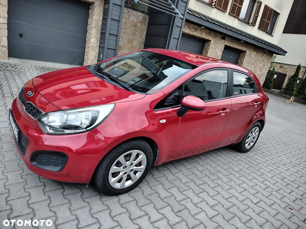 Kia Rio 1.1 crdi M - 1