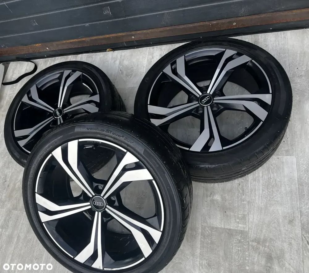 FELGA ALUFELGA AUDI RSQ3 83A 8,5X21 ET 38 AUDI SPORT E8.5JX20.H2 ET38 - 1