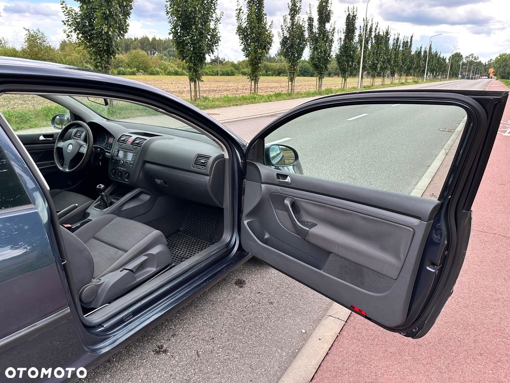 Volkswagen Golf 1.9 TDI Goal - 26