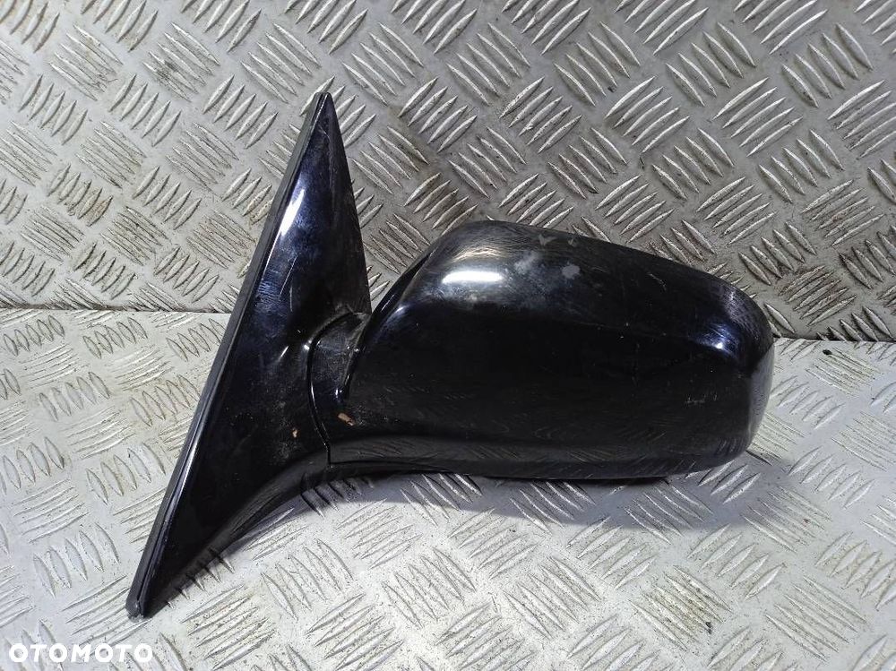 LUSTERKO LEWE DAEWOO EVANDA - 2