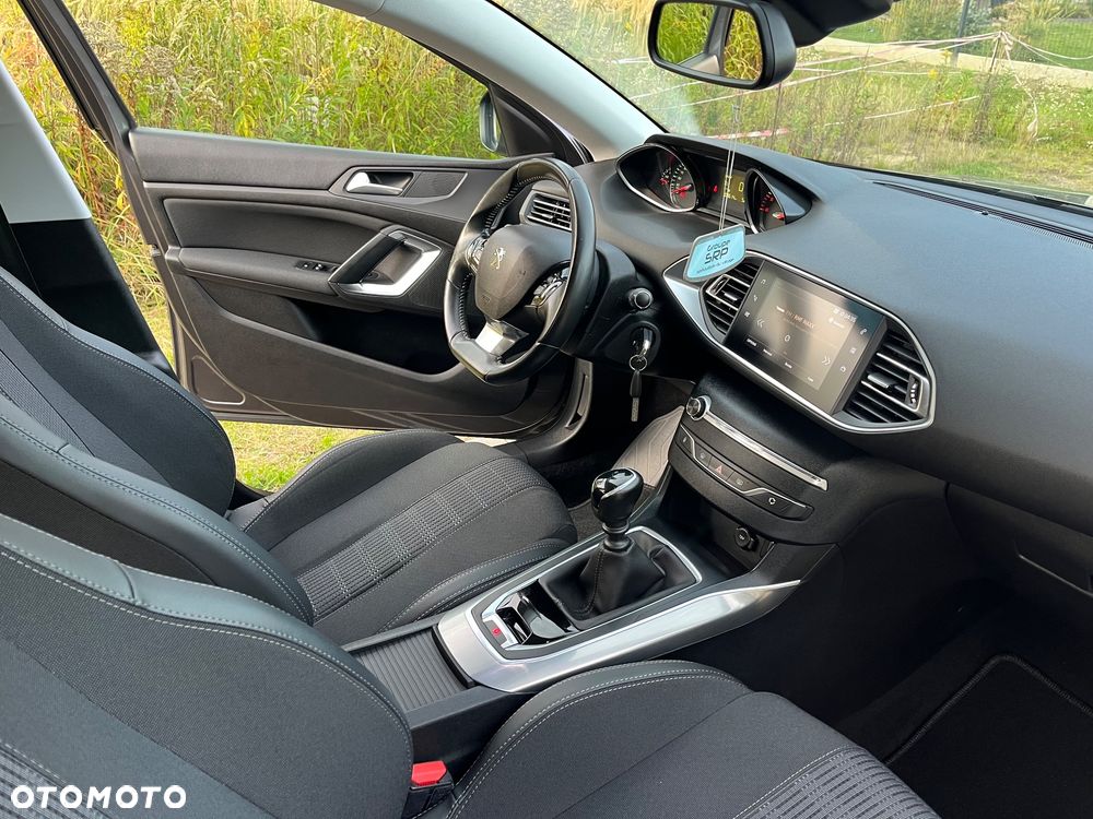 Peugeot 308 BlueHDi 100 Stop & Start Active - 37