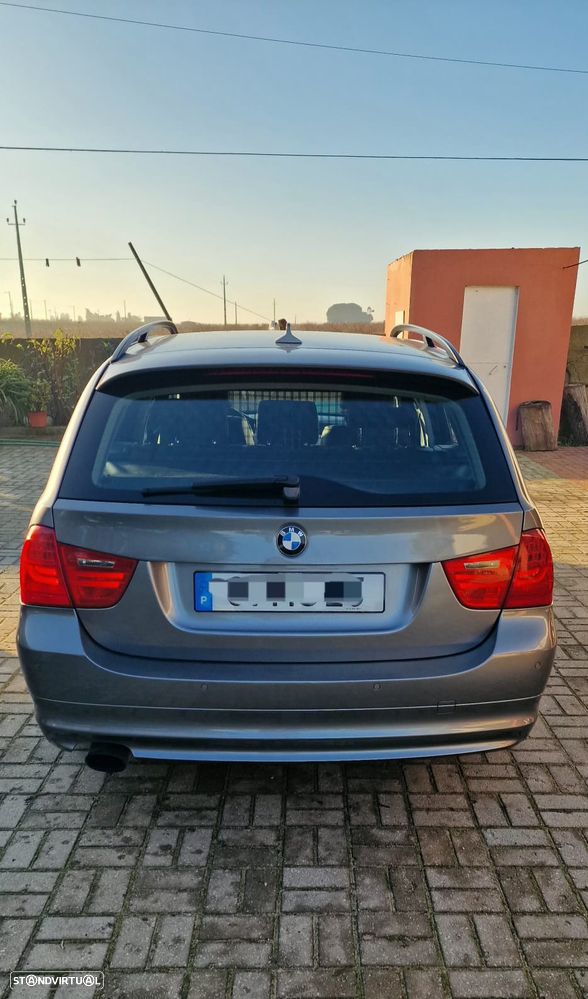 BMW 320 d - 4