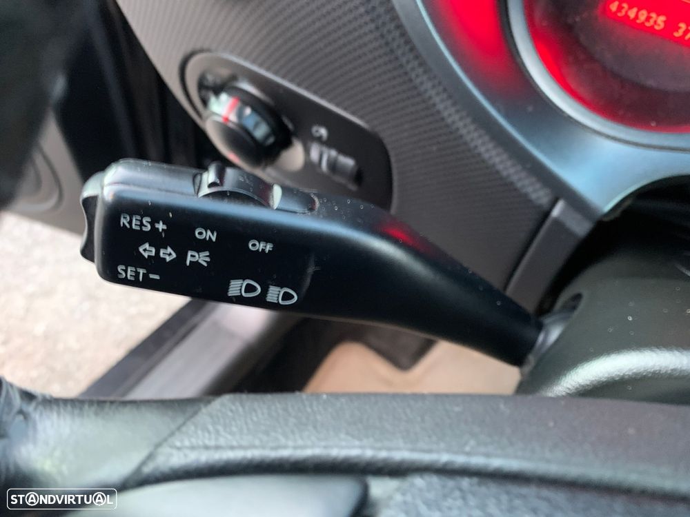 SEAT Leon 2.0 TDI FR DPF - 39