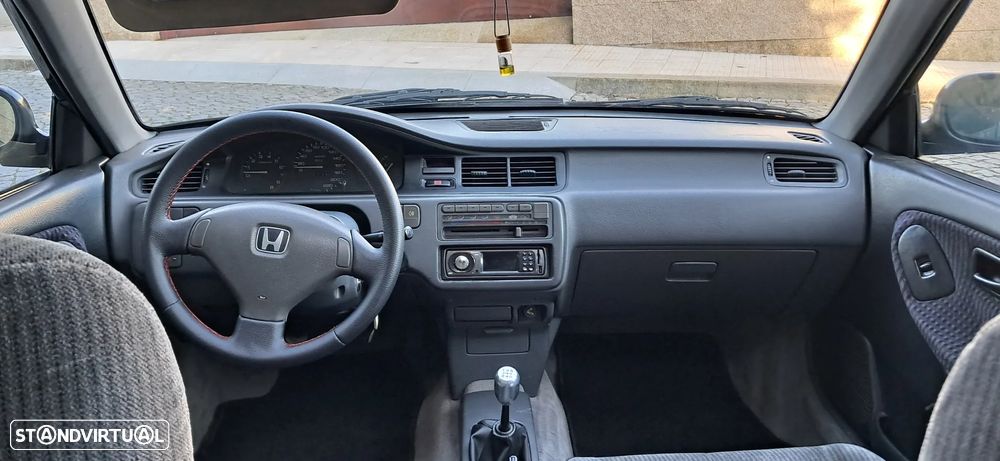 Honda Civic 1.5 LSi 16 V - 7