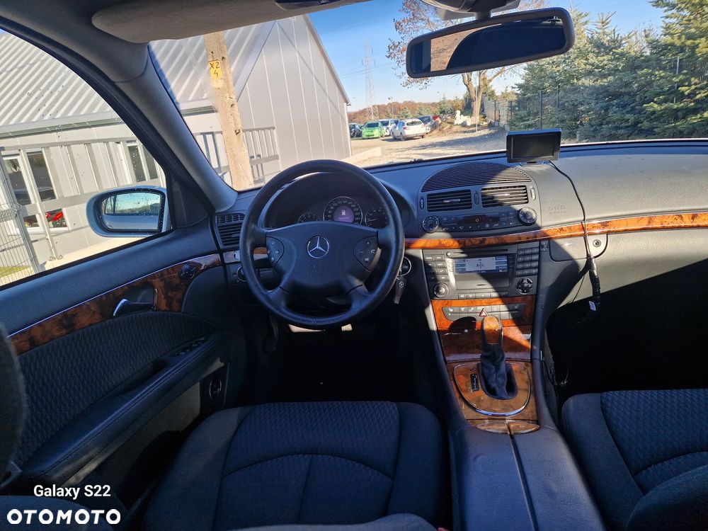 Mercedes-Benz Klasa E - 15