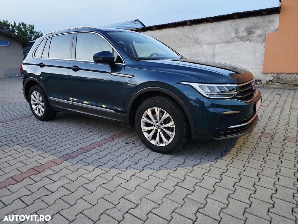 Volkswagen Tiguan - 5