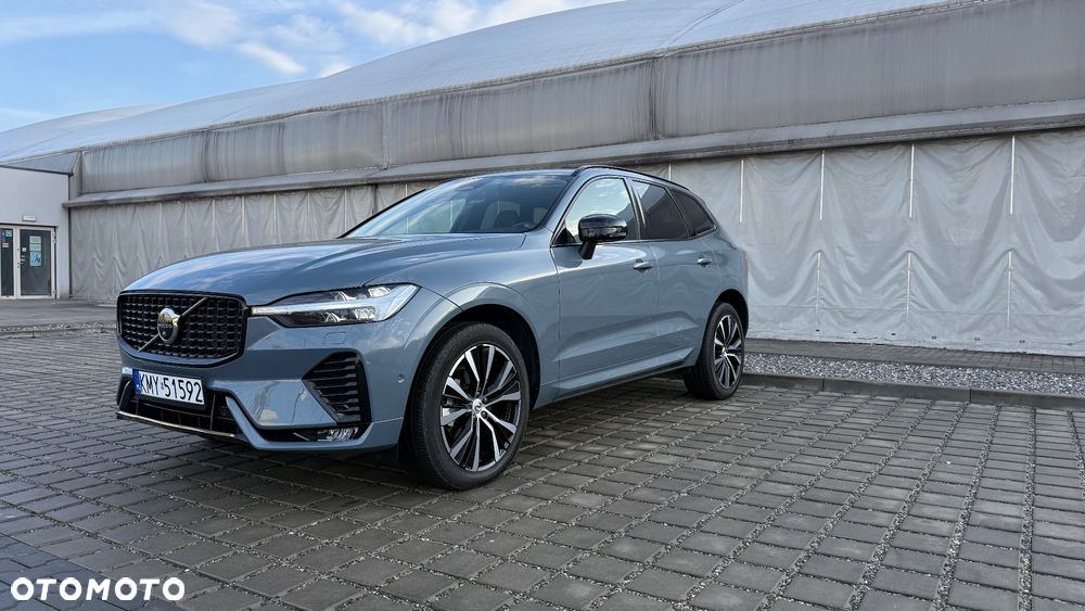 Volvo XC 60 B5 B R-Design - 2