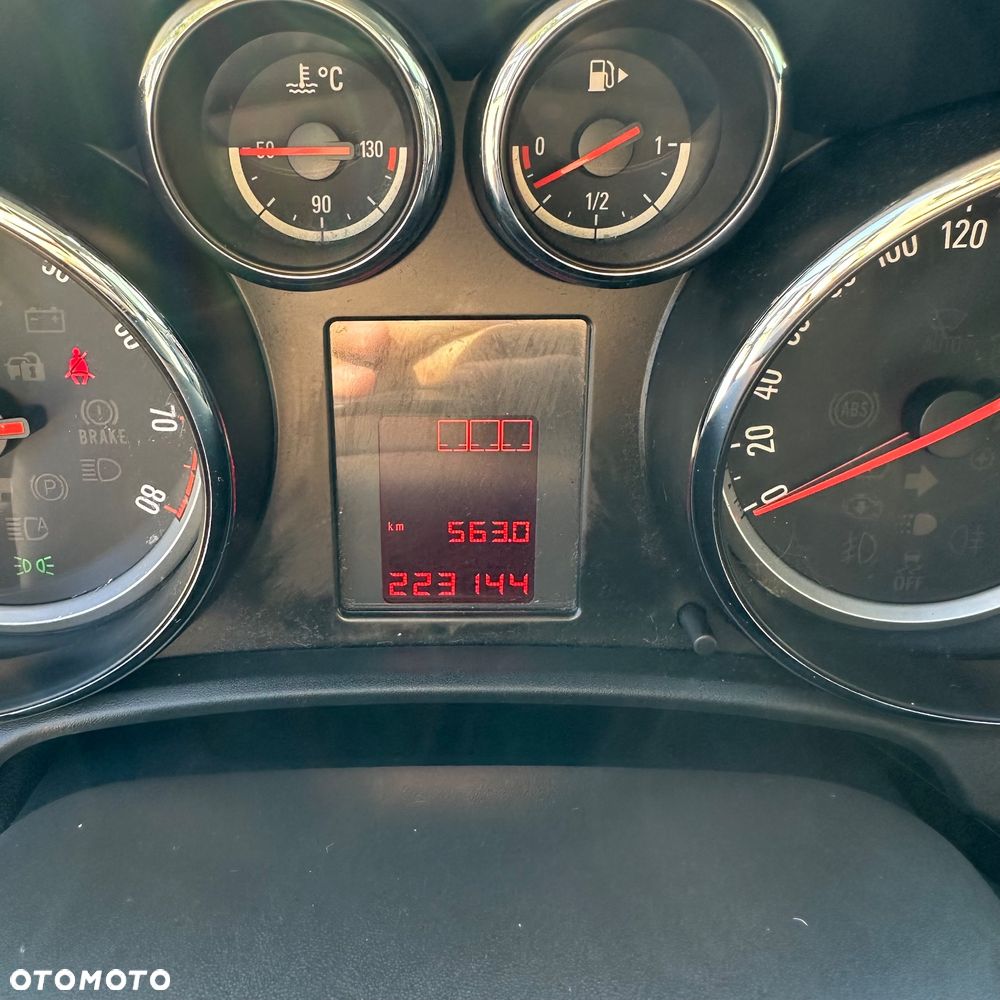 Opel Astra 1.6 Selection - 8