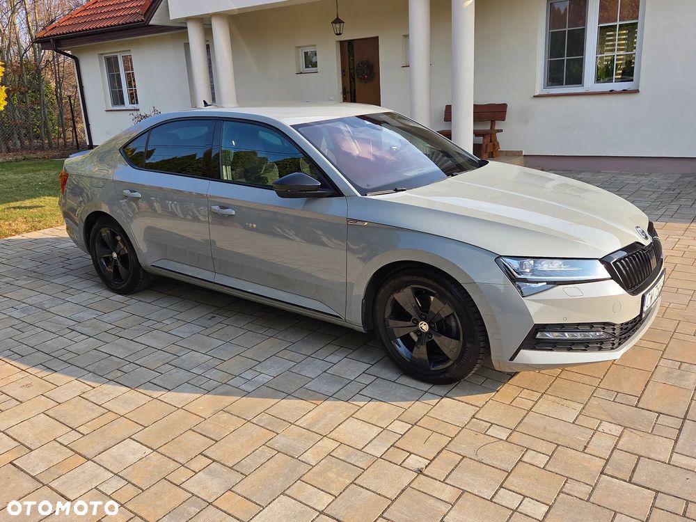 Skoda Superb 2.0 TDI SCR 4x4 Sportline DSG - 3