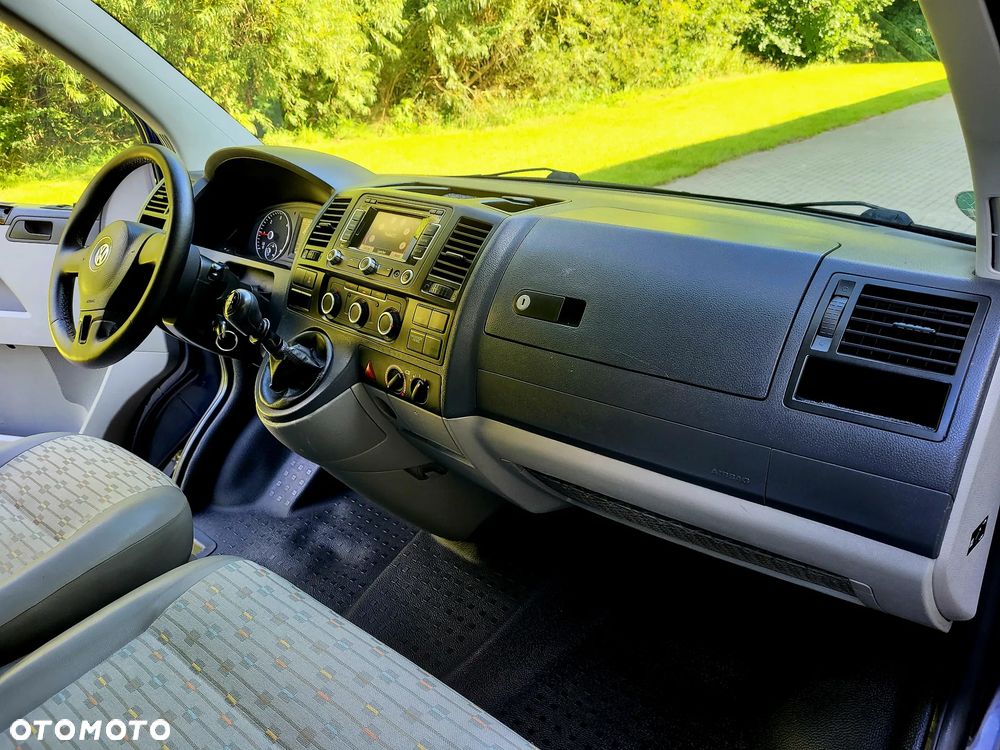 Volkswagen Transporter - 13
