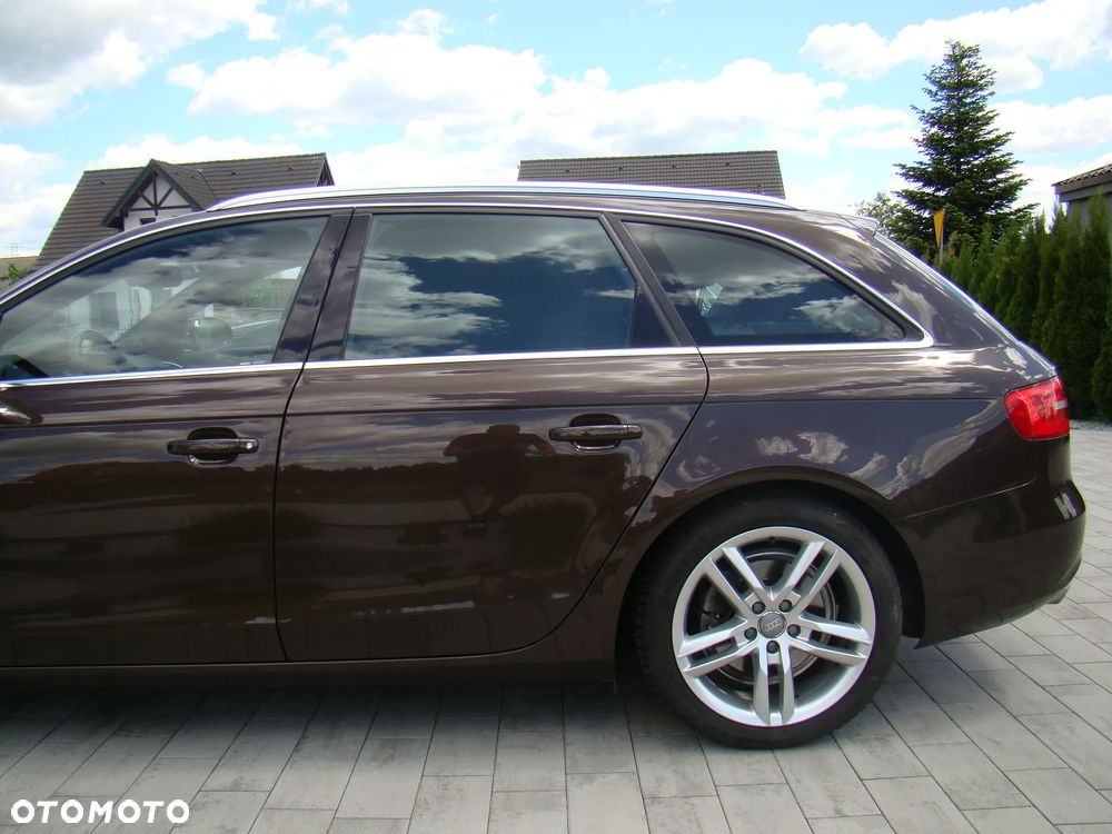 Audi A4 Avant 1.8 TFSI S line Sportpaket - 8
