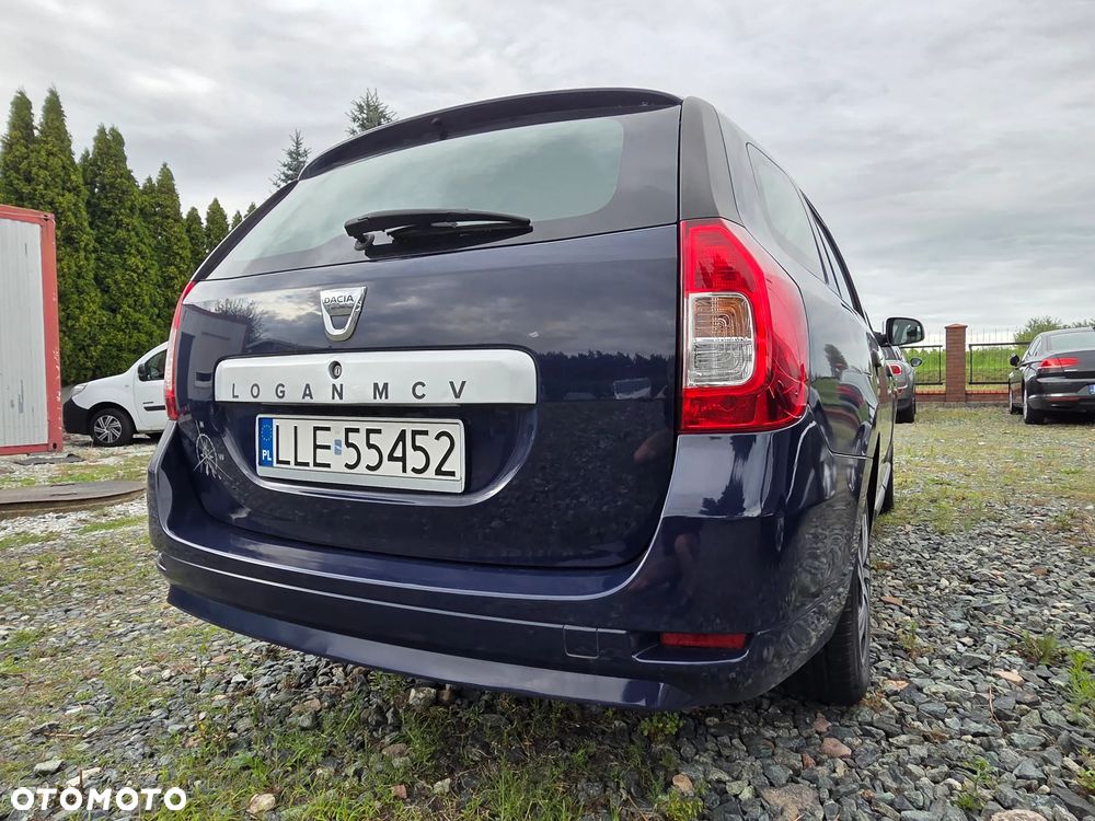 Dacia Logan 1.2 16V 75 Laureate - 10