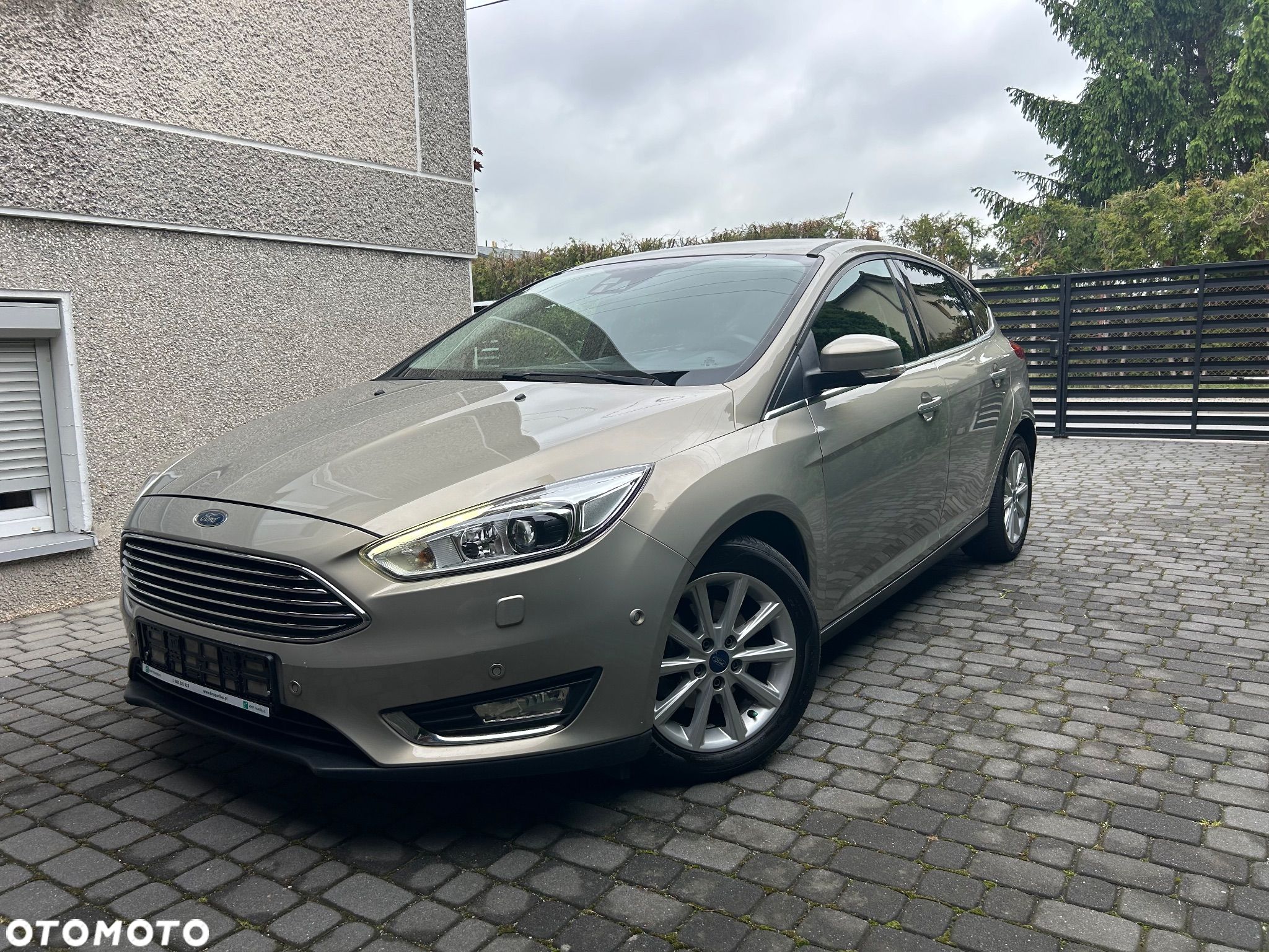 Ford Focus 1.0 EcoBoost Titanium Business - 1